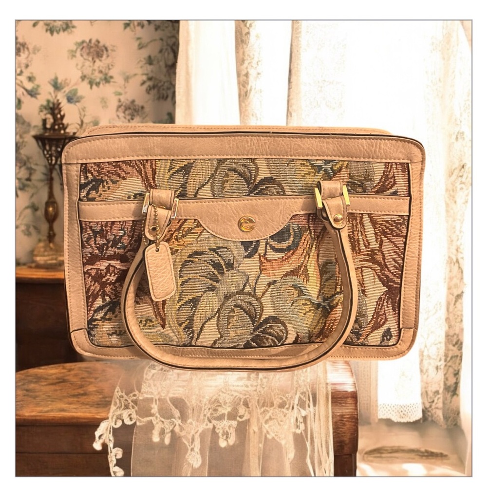Gorgeous VTG April Cornell Floral Tapestry Purse-Multi pockets-🌸-Like new!!